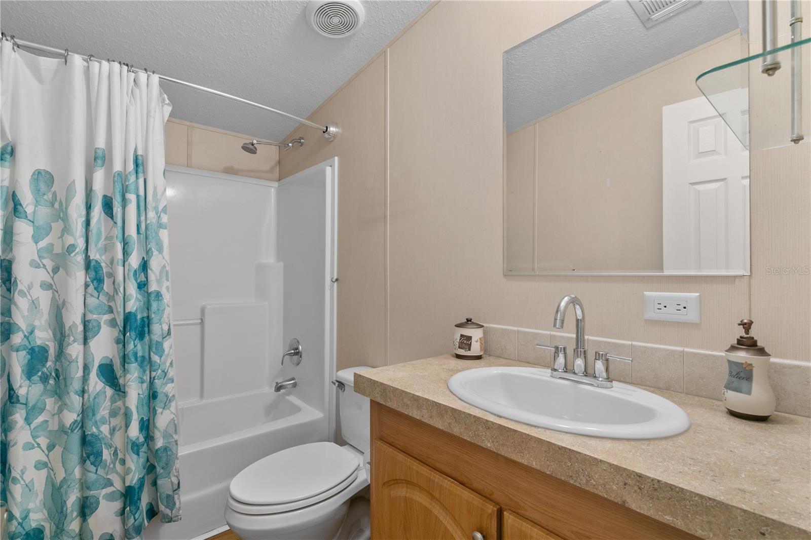 SANDY ACRES ESTATE - Residential