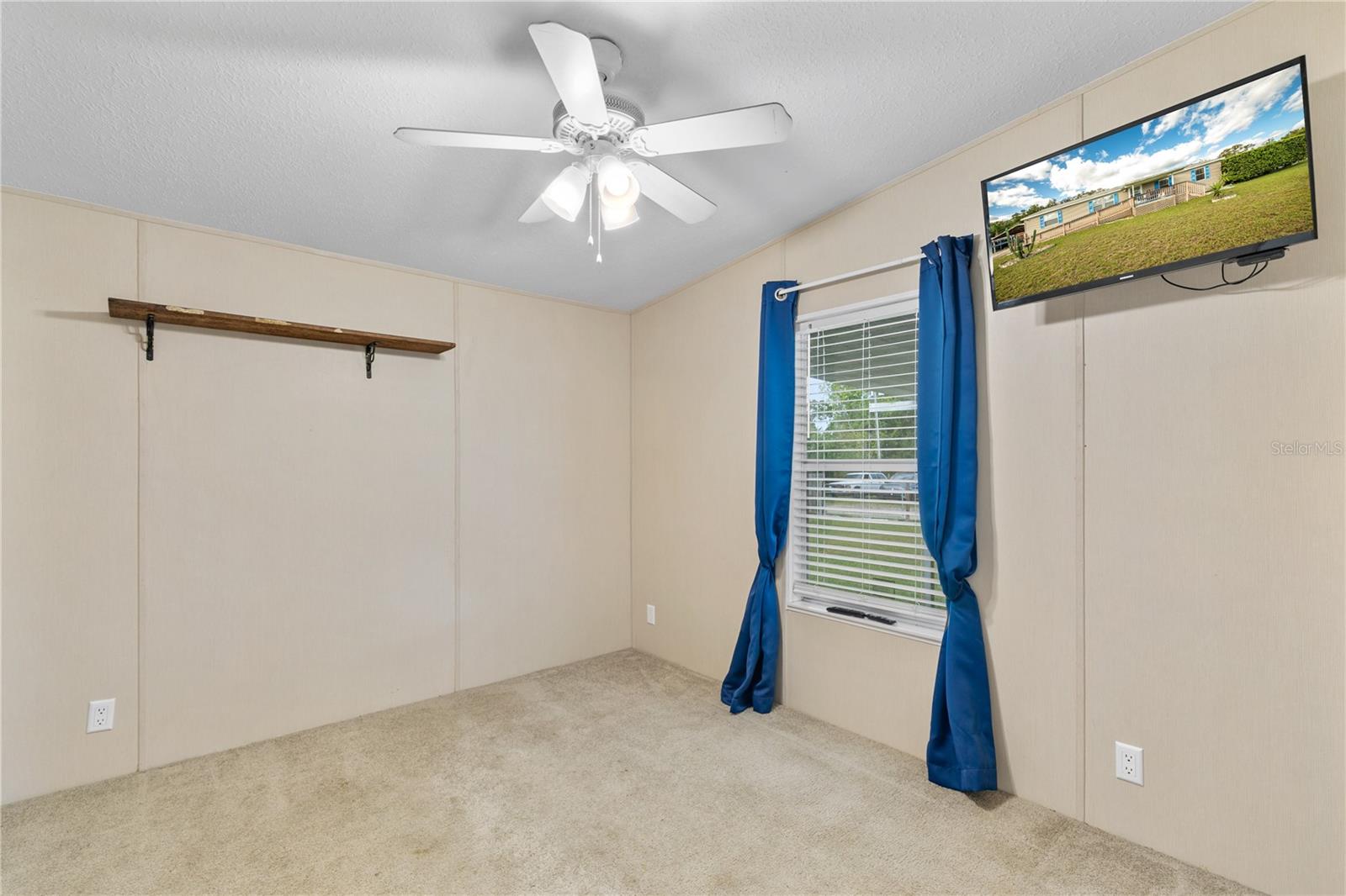 SANDY ACRES ESTATE - Residential