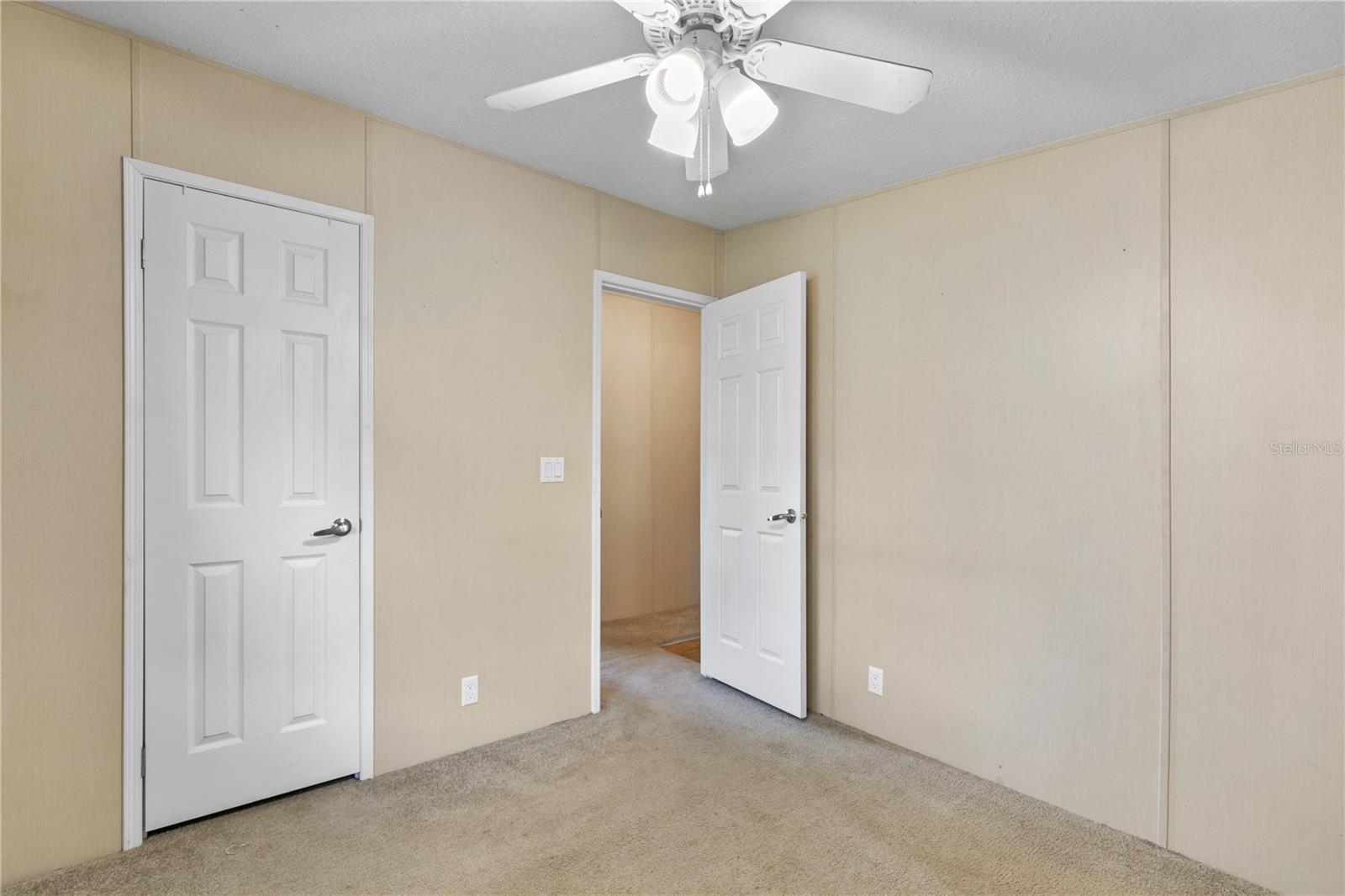 SANDY ACRES ESTATE - Residential