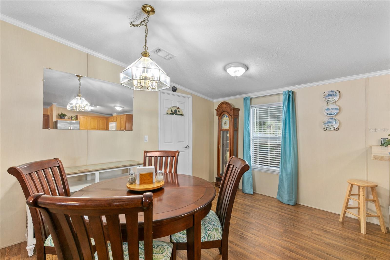 SANDY ACRES ESTATE - Residential