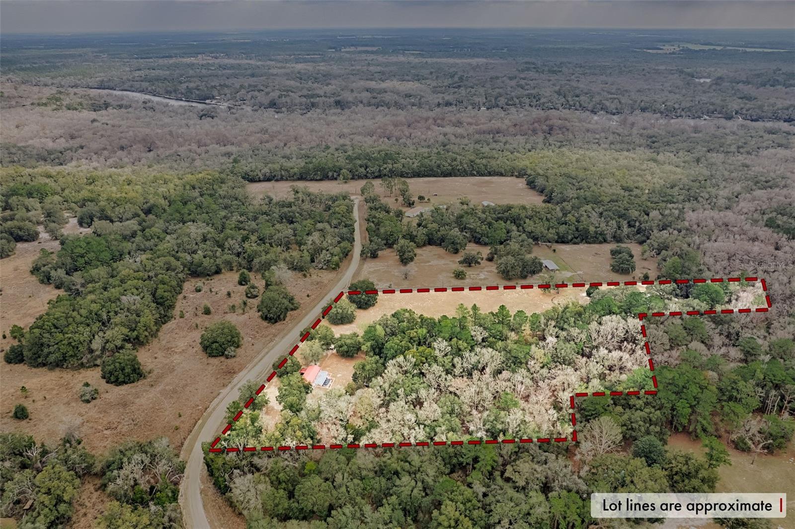 TRIPLE CROWN FARMS - Residential