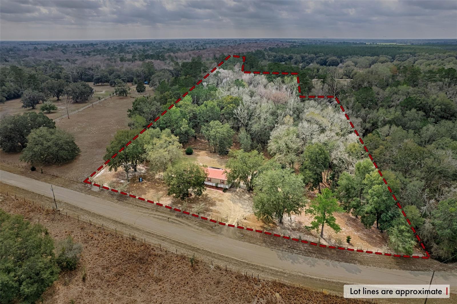 TRIPLE CROWN FARMS - Residential