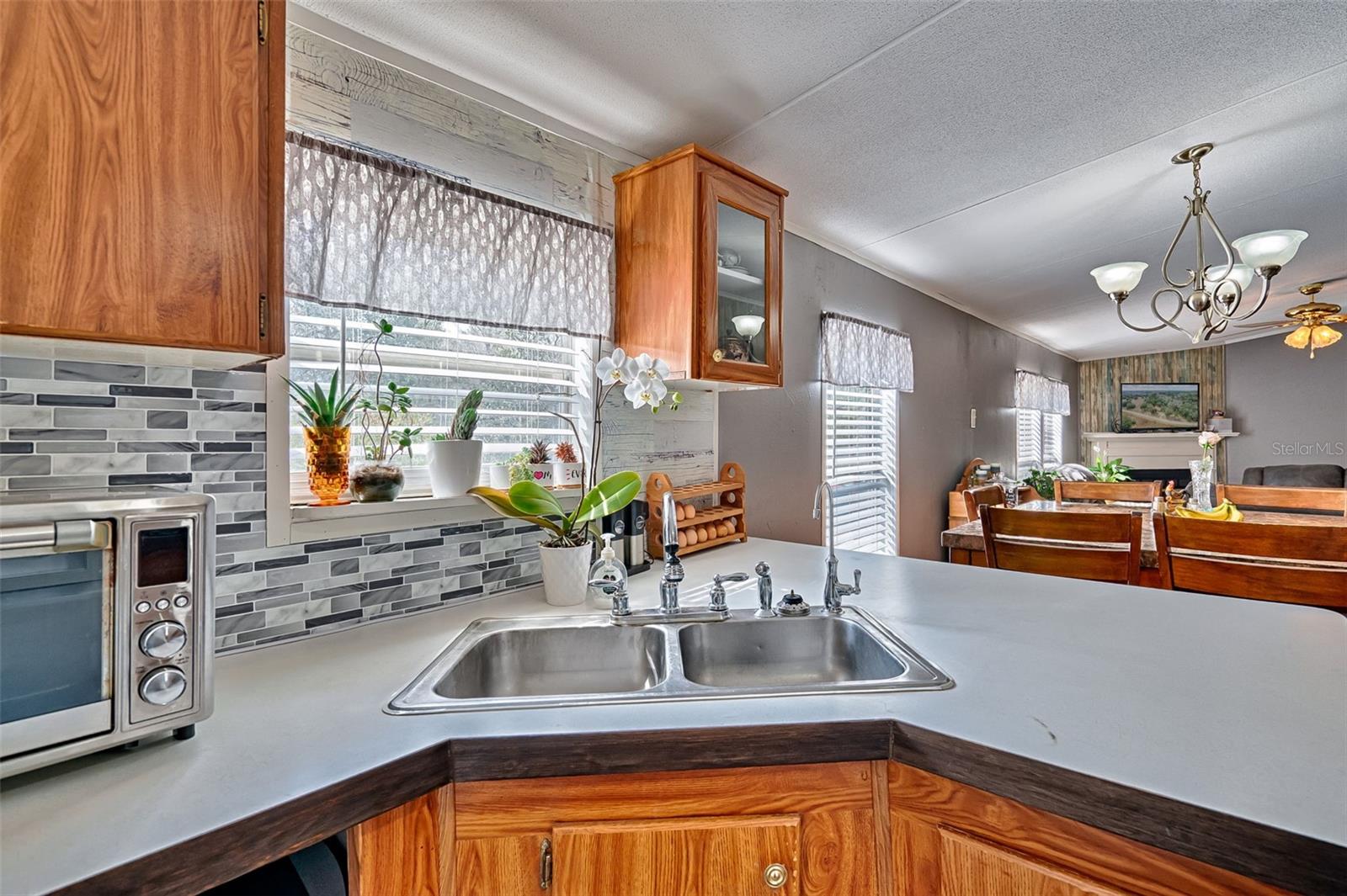 TRIPLE CROWN FARMS - Residential