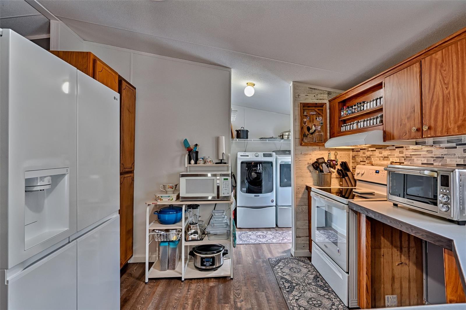 TRIPLE CROWN FARMS - Residential