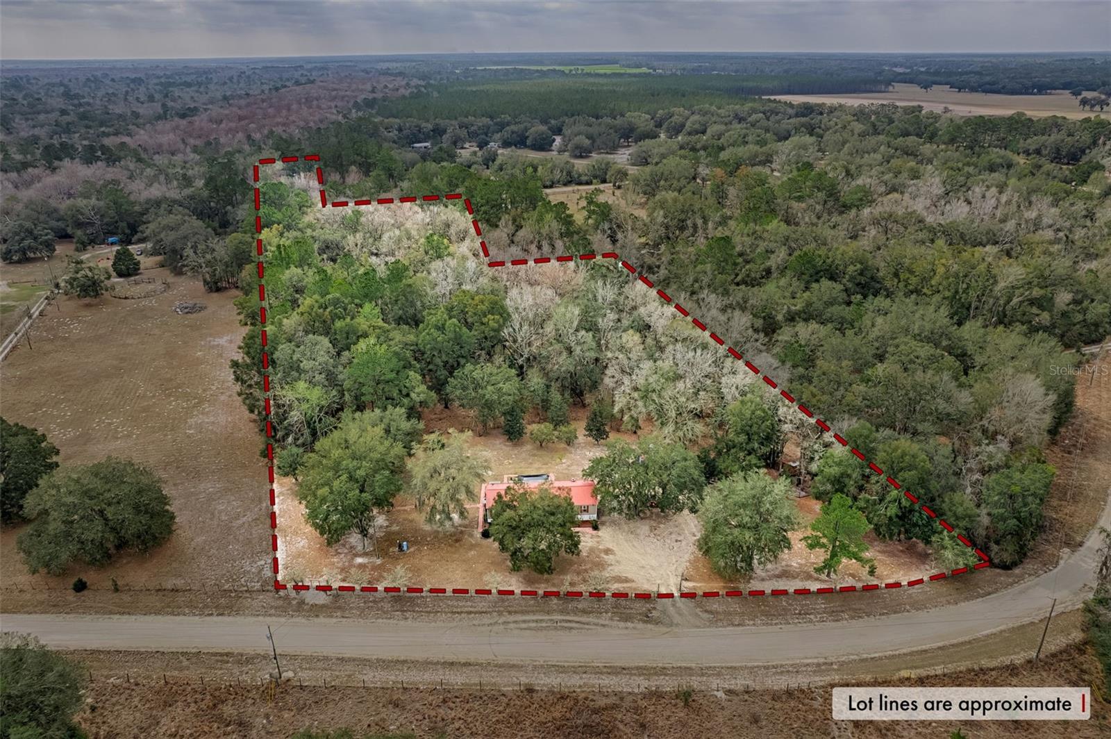 TRIPLE CROWN FARMS - Residential