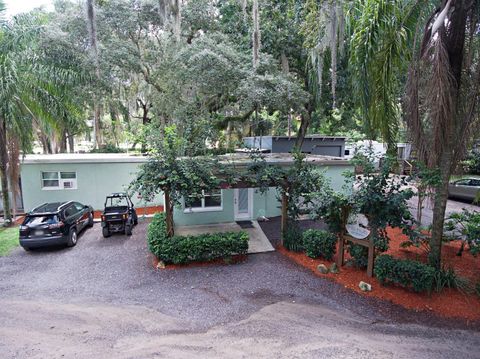 Tiny photo for 28313 Us Highway 27, Leesburg, FL 34748 (MLS # V4937792)