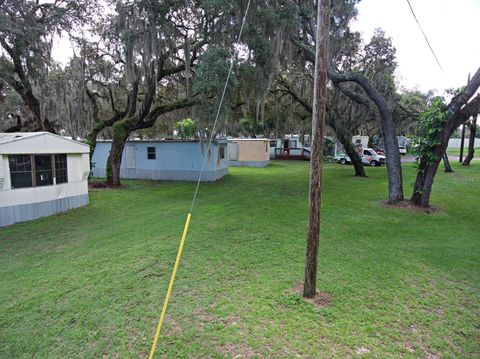 Tiny photo for 28313 Us Highway 27, Leesburg, FL 34748 (MLS # V4937792)