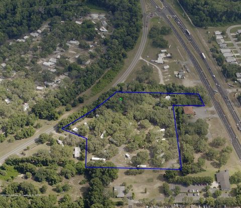 Tiny photo for 28313 Us Highway 27, Leesburg, FL 34748 (MLS # V4937792)