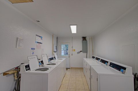 Tiny photo for 28313 Us Highway 27, Leesburg, FL 34748 (MLS # V4937792)