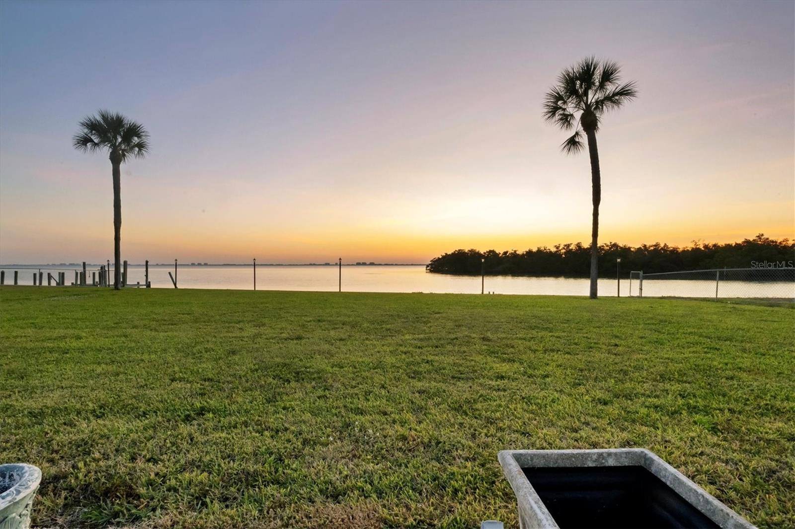 NORTH ISLES - Residential