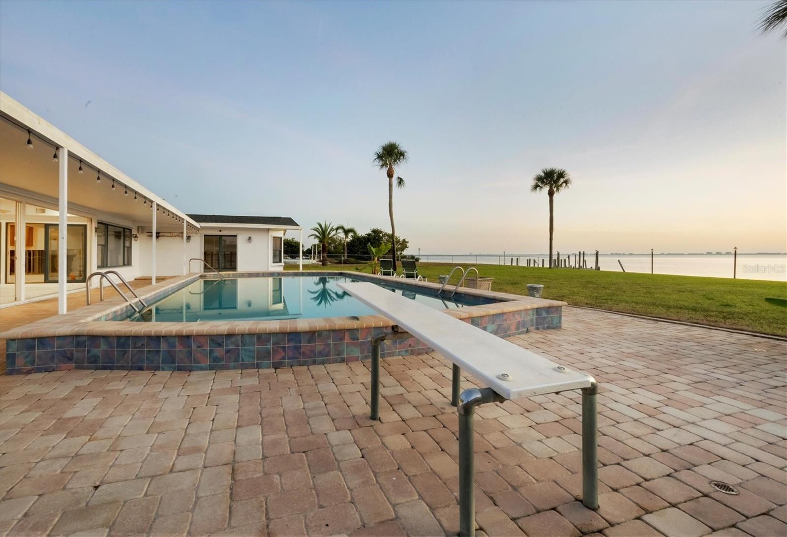 NORTH ISLES - Residential