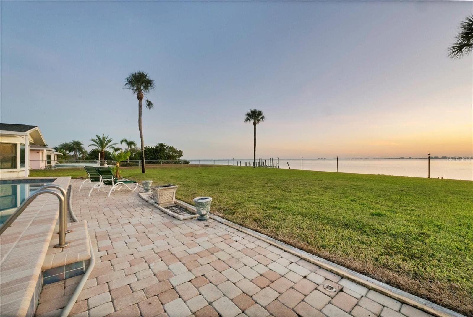 NORTH ISLES - Residential