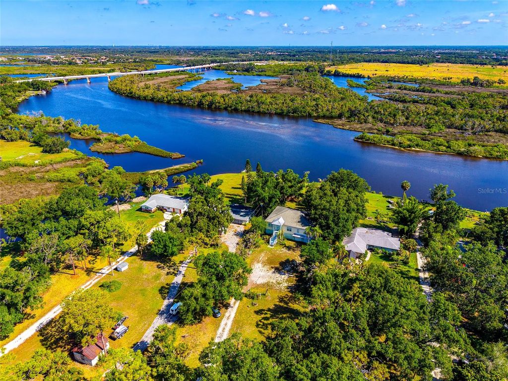 Photo of 11903 Upper Manatee River Road, Bradenton, FL 34212 (MLS # A4694857)