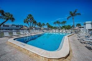 PARADISE SHORES - Residential