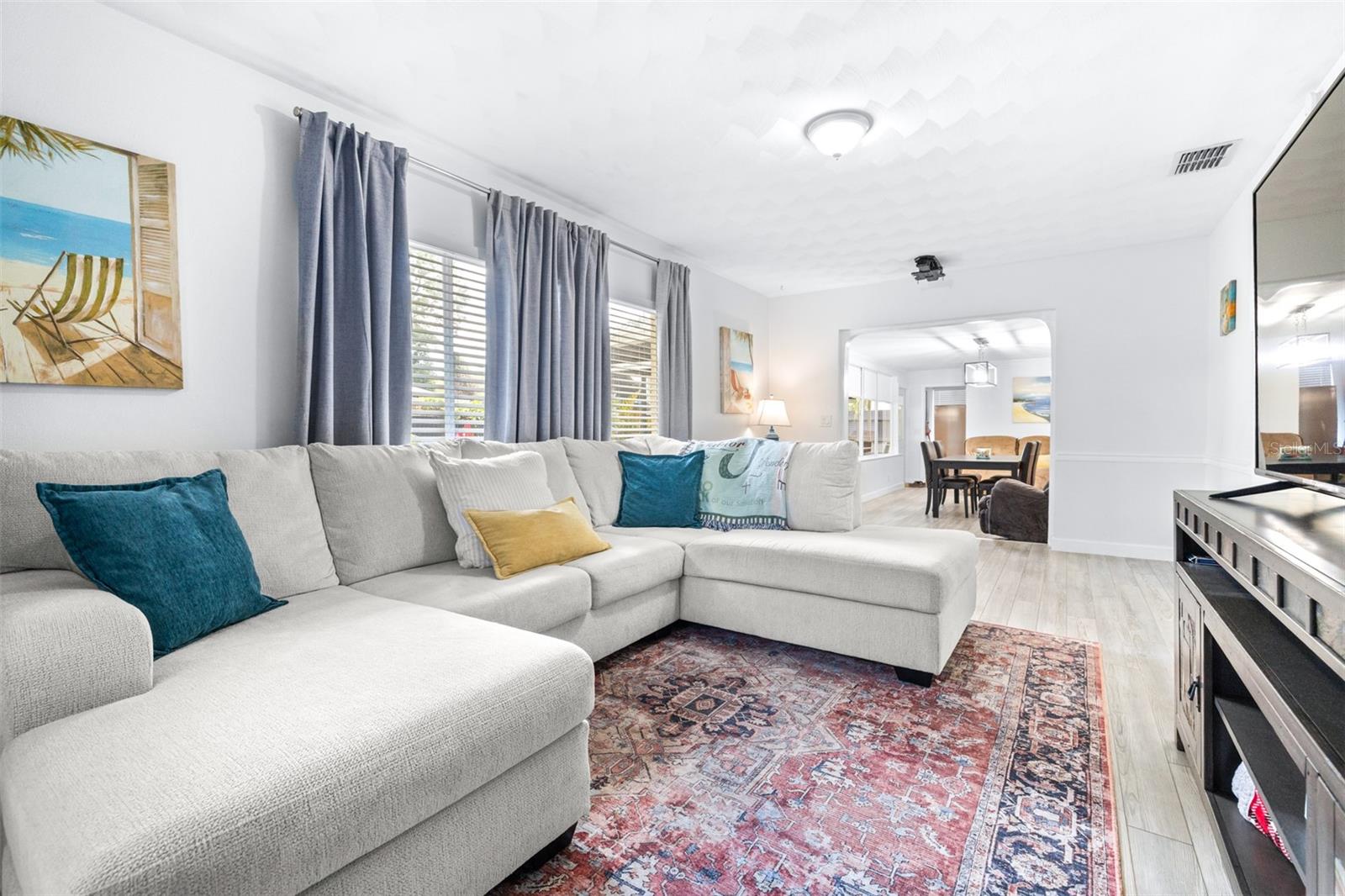 ELOISE WOODS LAKE ROY UNIT - Residential