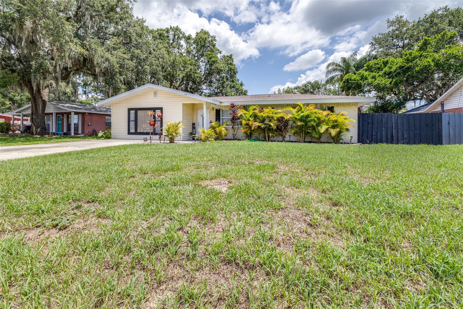 ELOISE WOODS LAKE ROY UNIT - Residential