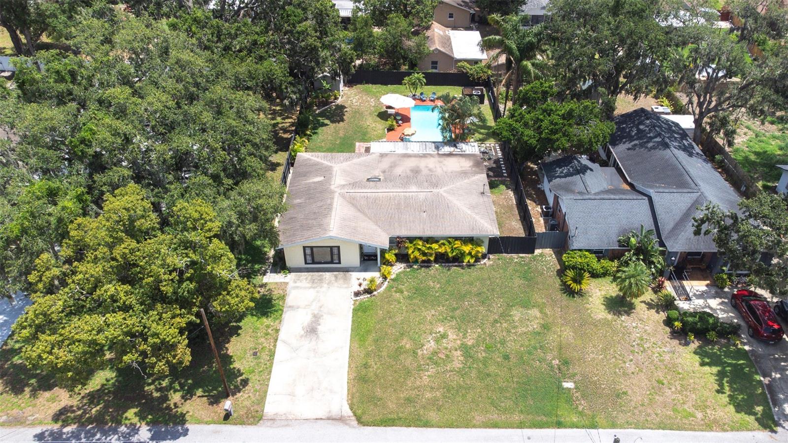 ELOISE WOODS LAKE ROY UNIT - Residential