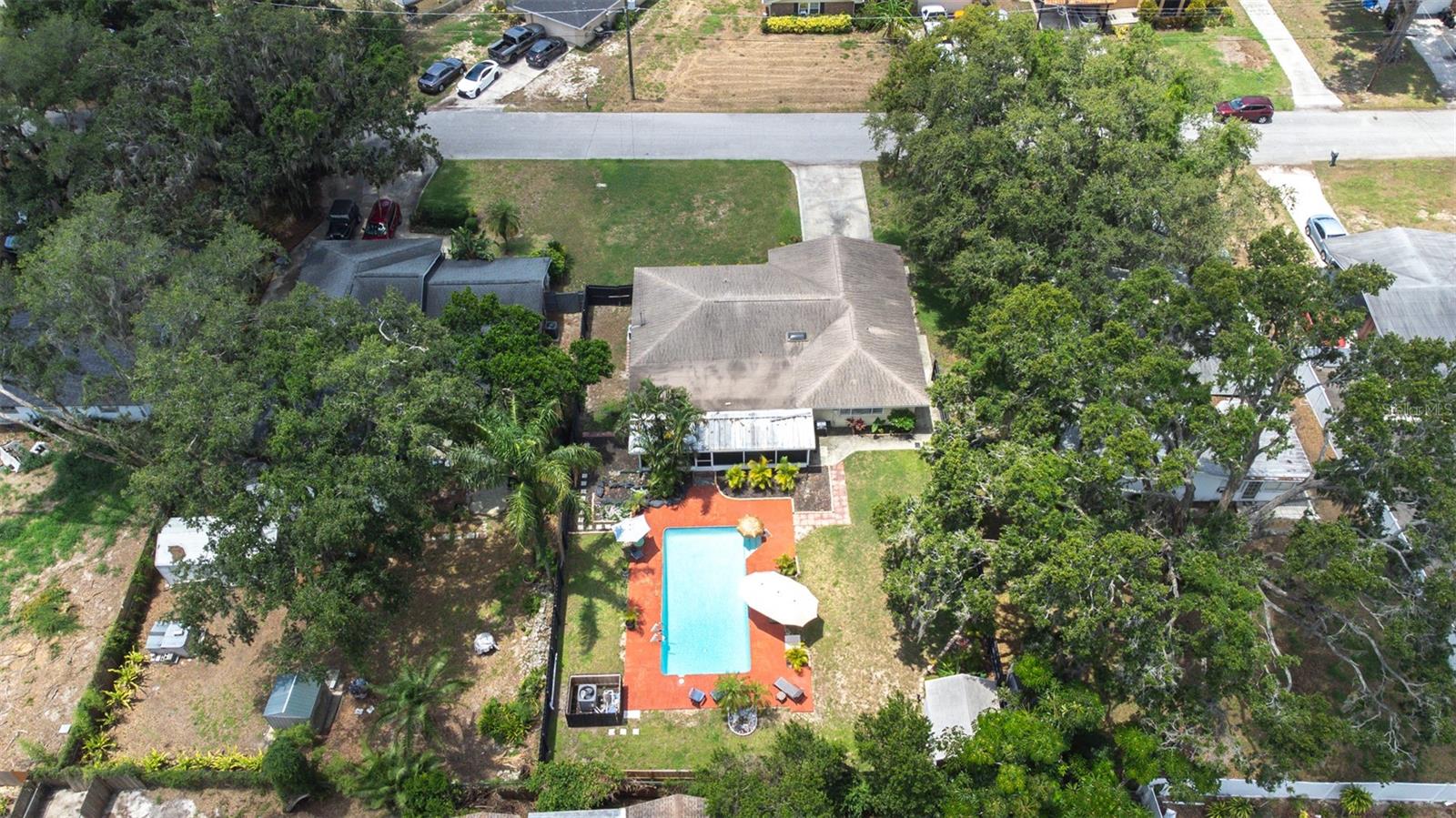 ELOISE WOODS LAKE ROY UNIT - Residential