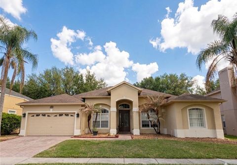 Photo of 4003 Greystone Drive, Clermont, FL 34711 (MLS # S5147805)