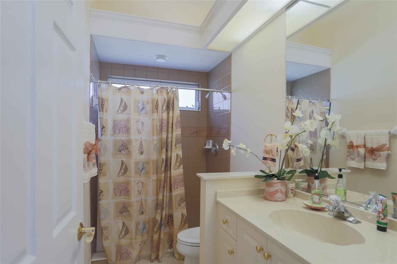 UNIVERSITY PARK - Residential Lease