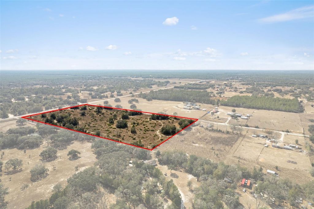 Photo of 6725 S Rainbow Point, Homosassa, FL 34446 (MLS # OM718653)