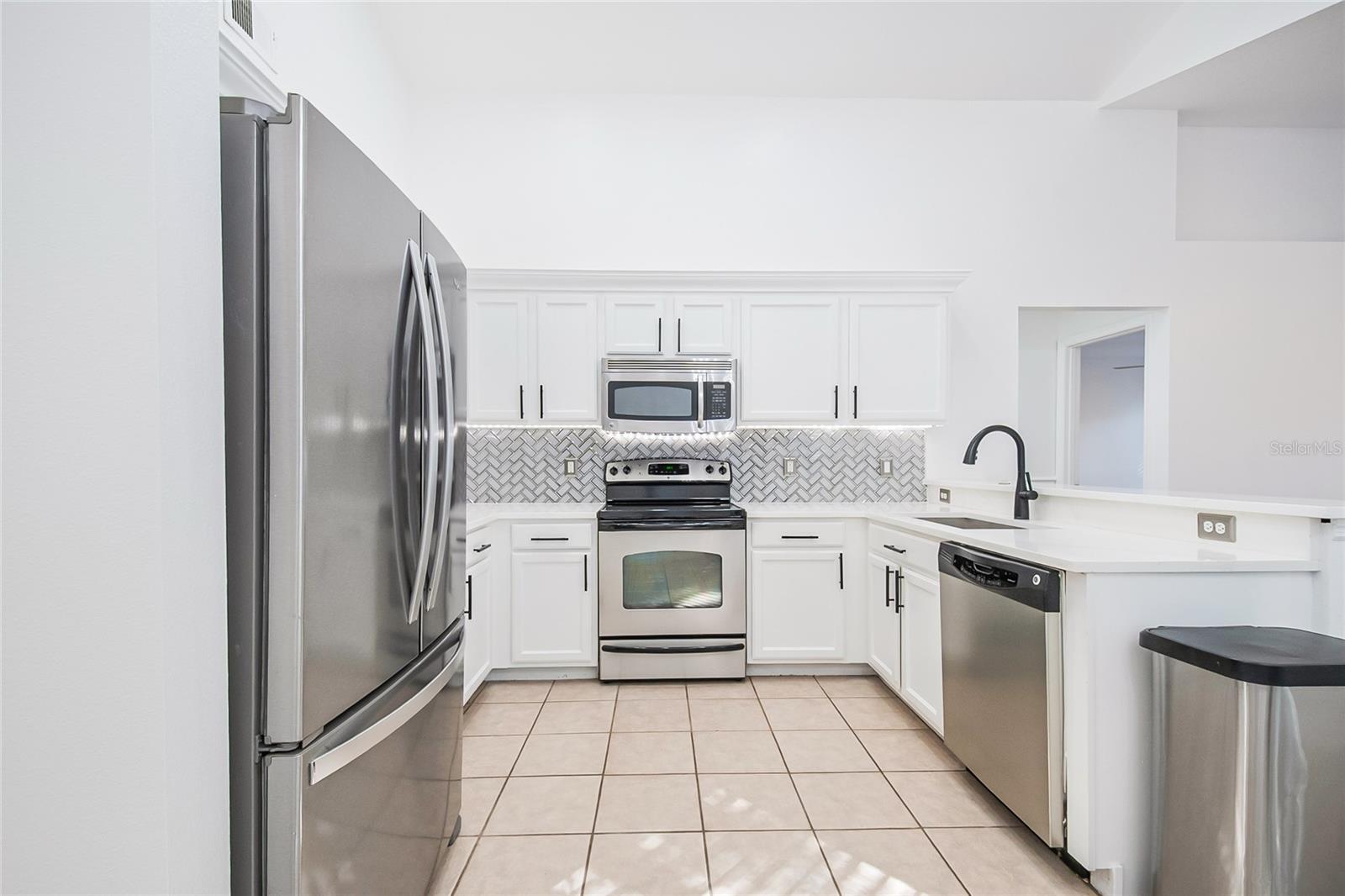 REMINGTON OAKS PH 01 - Residential