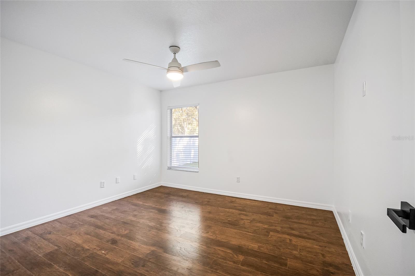 REMINGTON OAKS PH 01 - Residential