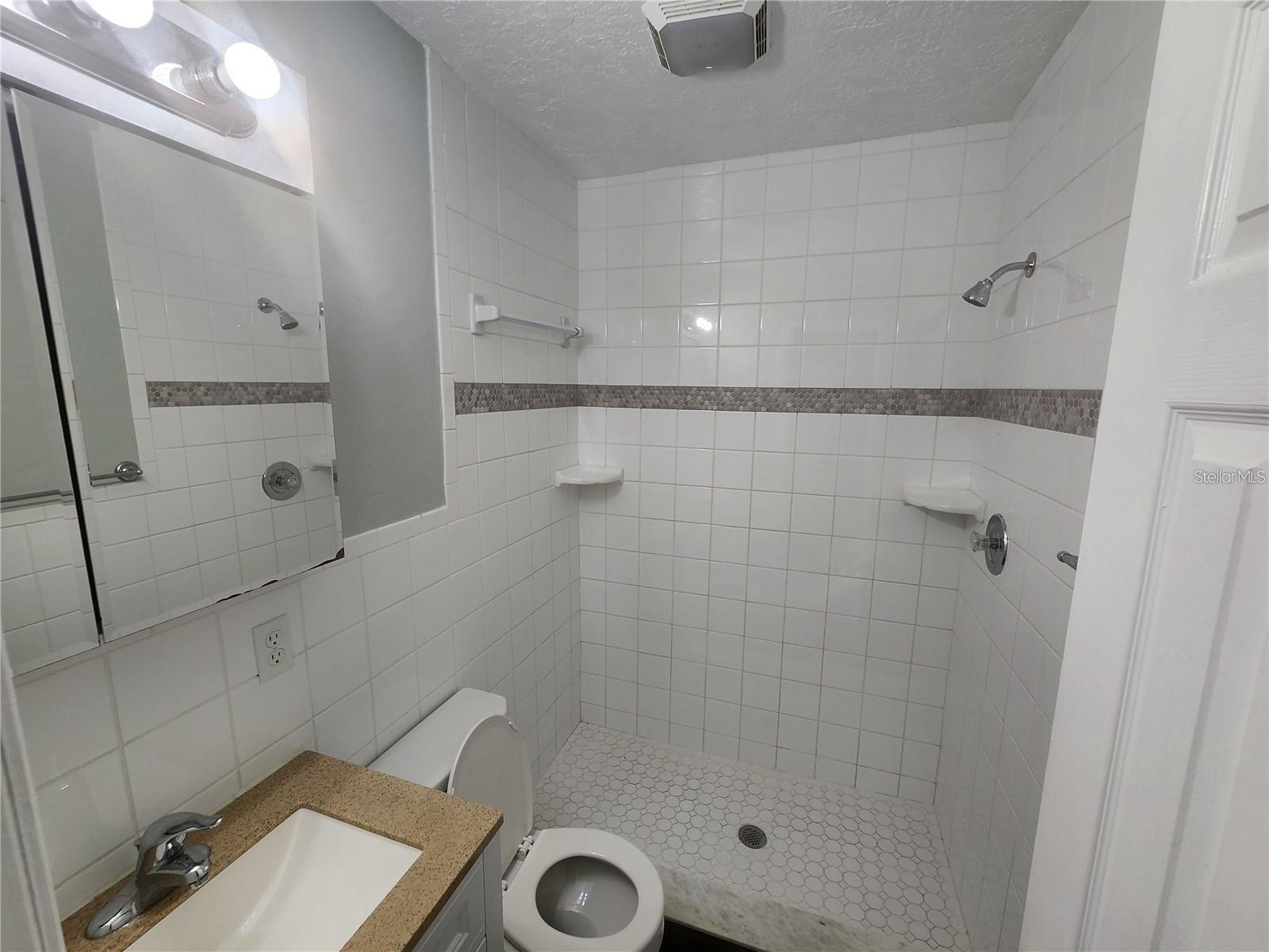 HARBOR HAVEN - Residential Lease