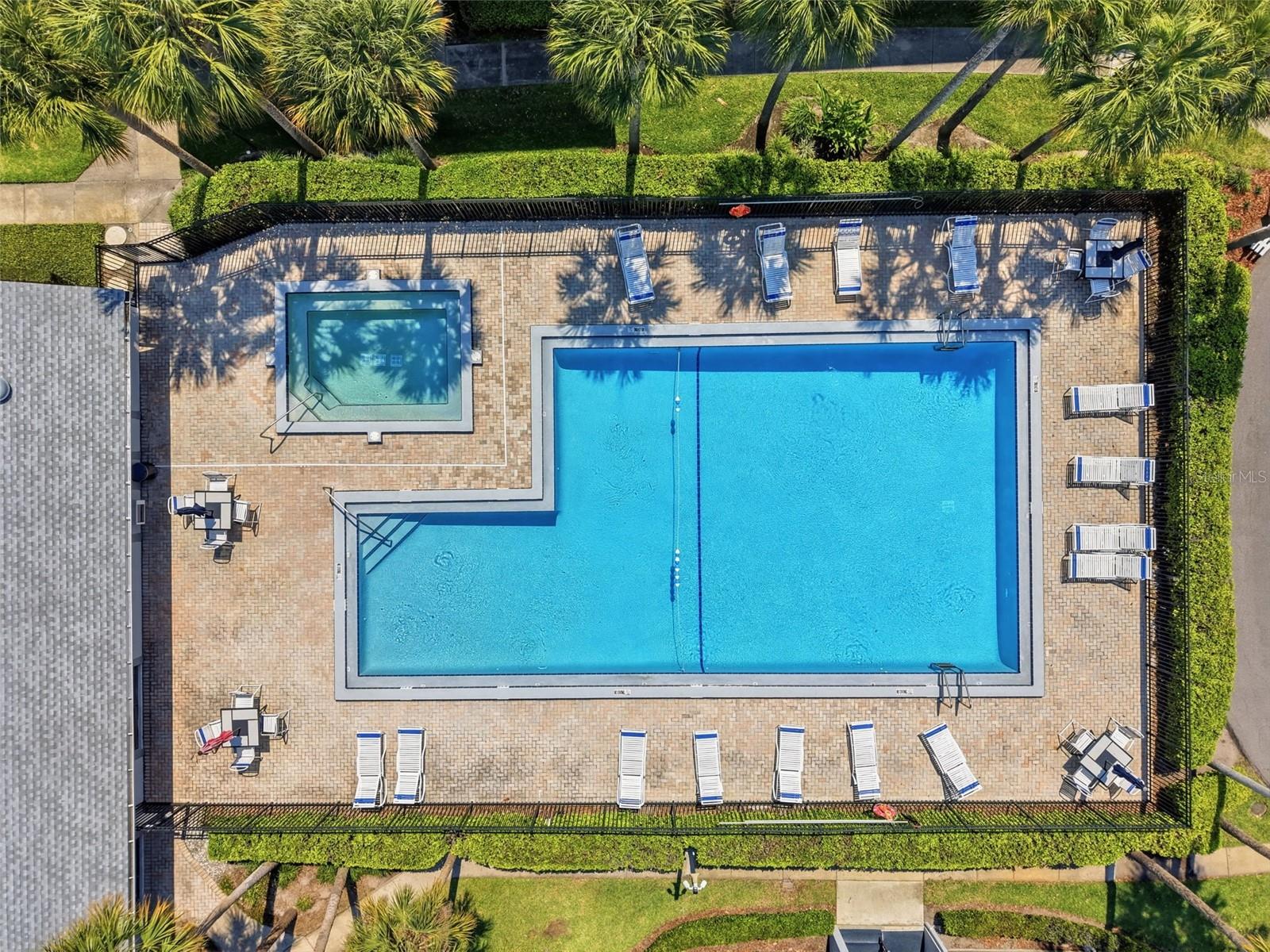 PINE RIDGE CLUB VILLAGE 1 PH 2 A CONDO BLDG 17 - Residential