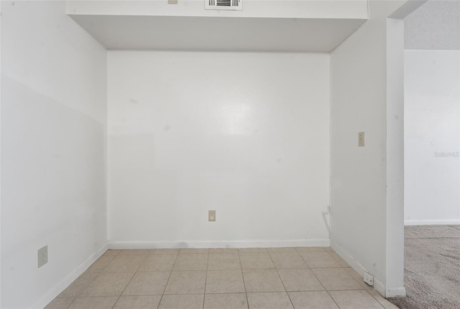 PINE RIDGE CLUB VILLAGE 1 PH 2 A CONDO BLDG 17 - Residential