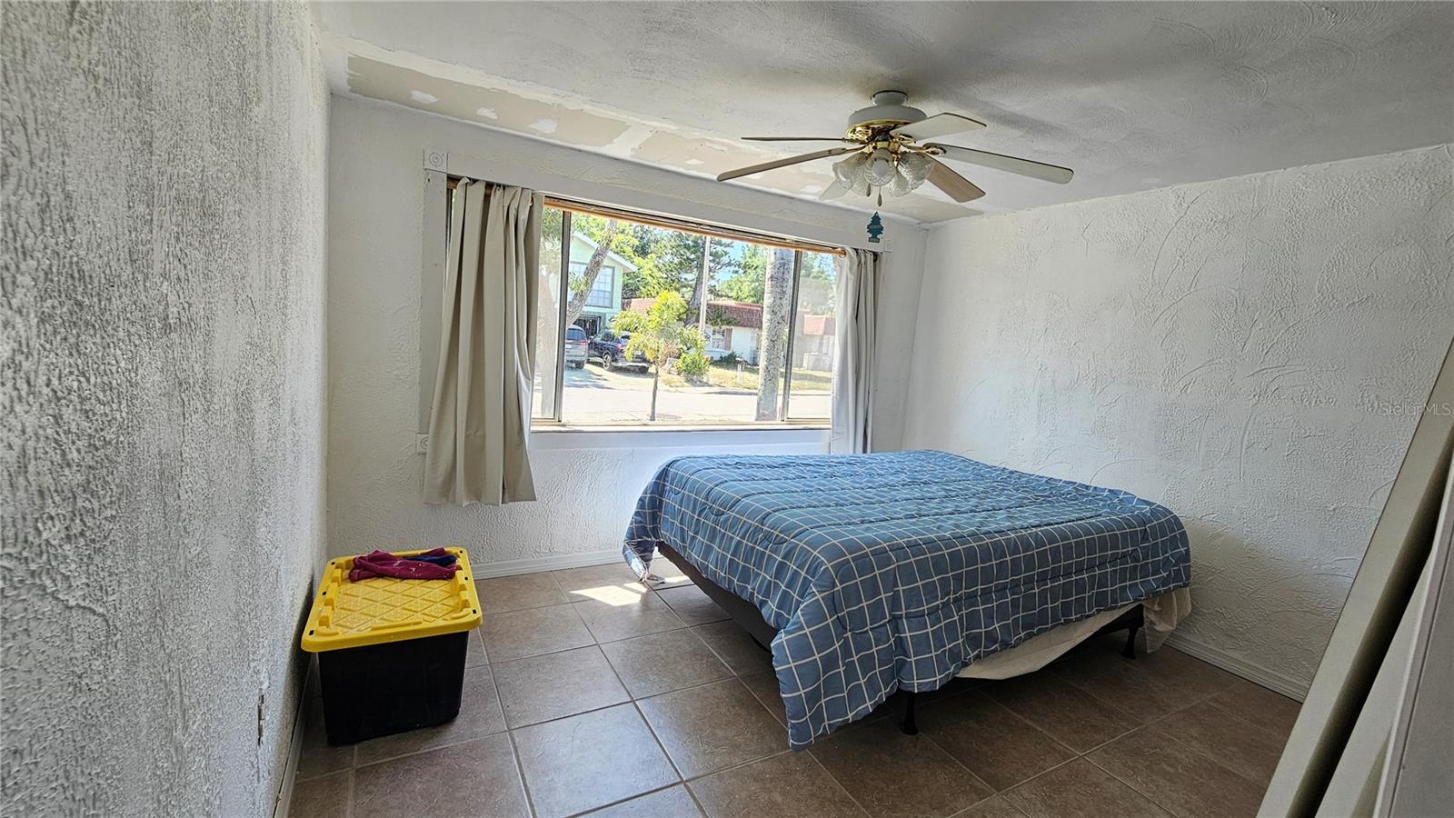 BEACON SQUARE - Residential