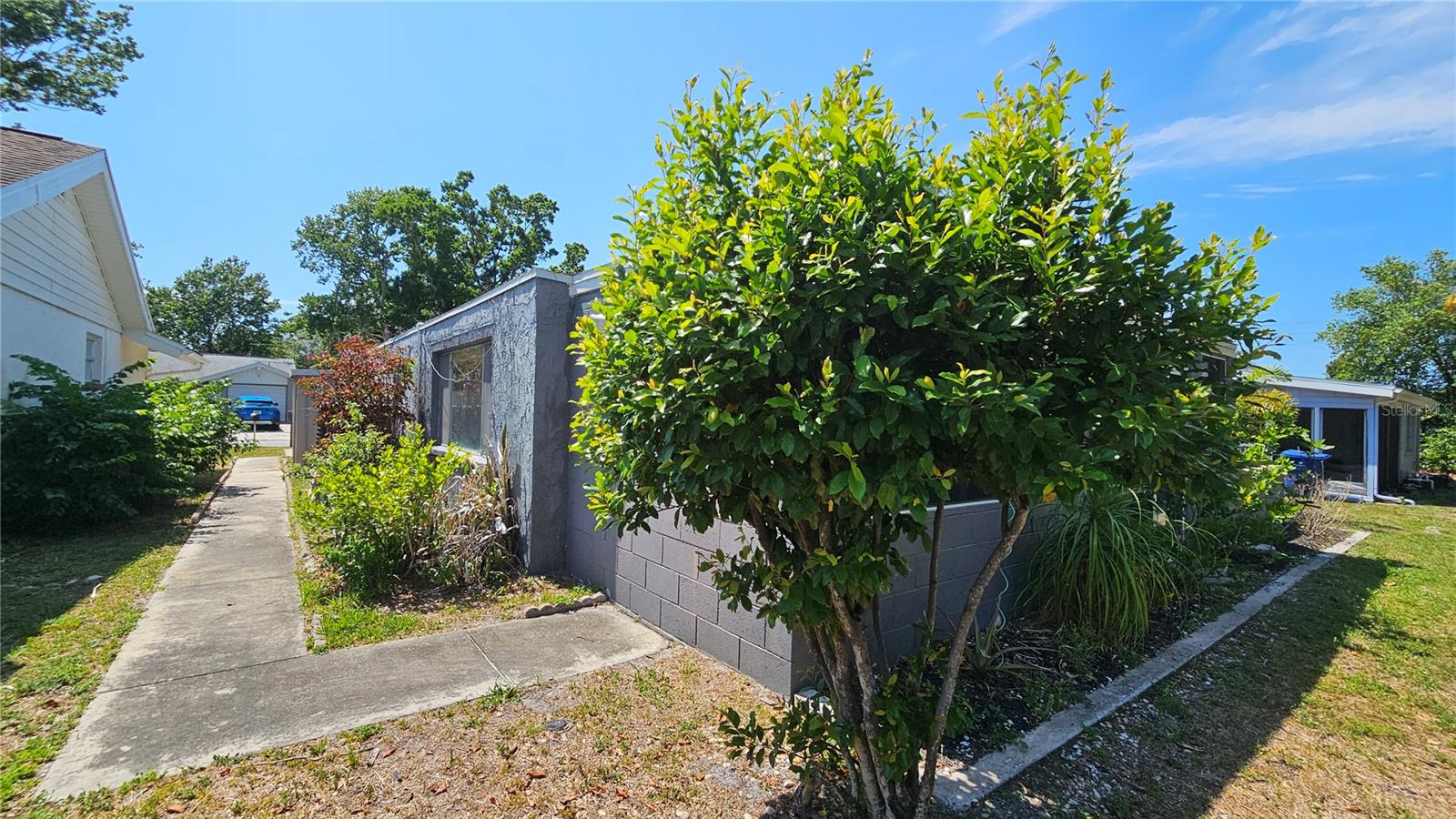 BEACON SQUARE - Residential