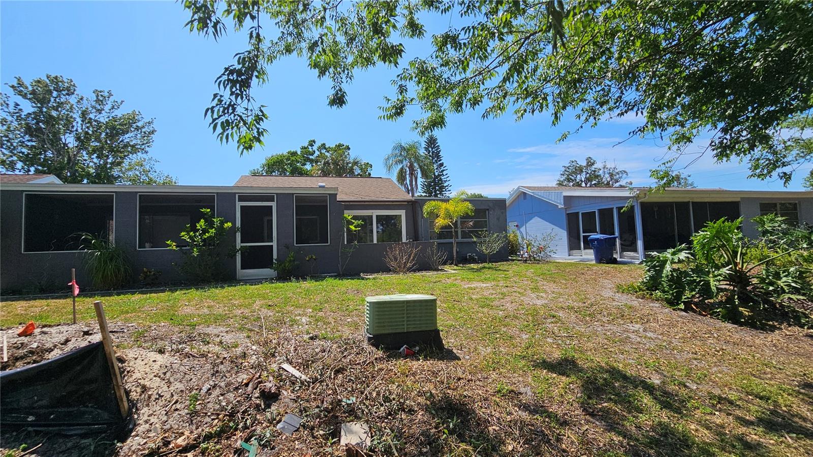BEACON SQUARE - Residential