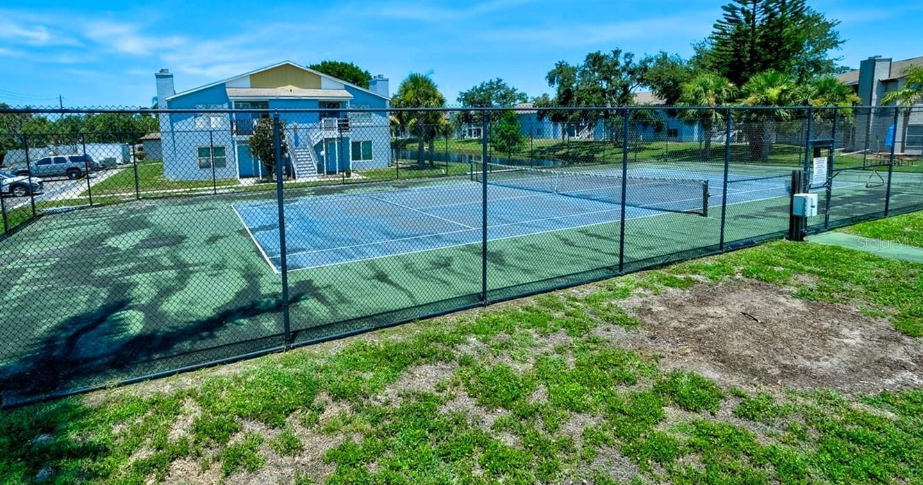 MIRROR LAKE SEC 3 - Residential