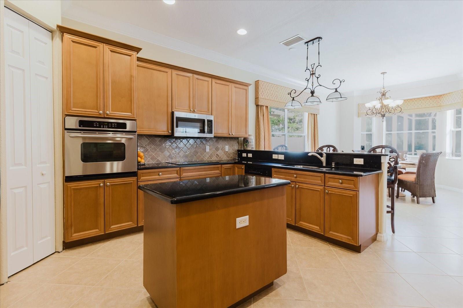 CASCADES AT SARASOTA PH IV - Residential