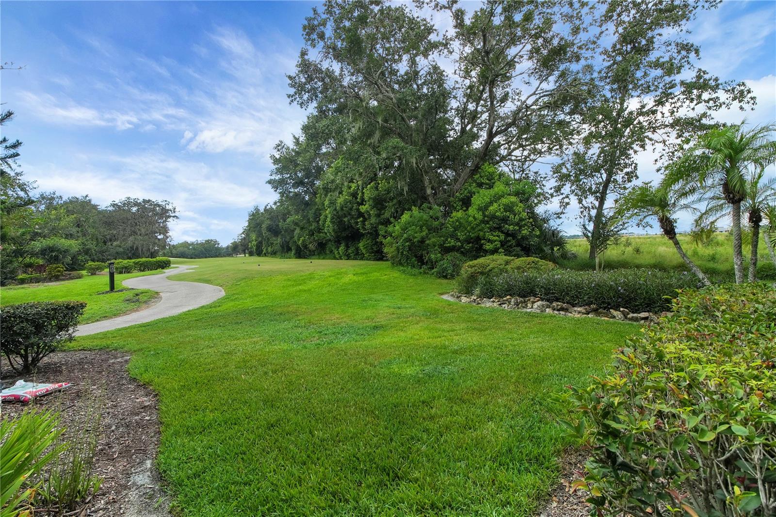 MOUNT DORA COUNTRY CLUB MOUNT DORA UNIT 02 - Residential