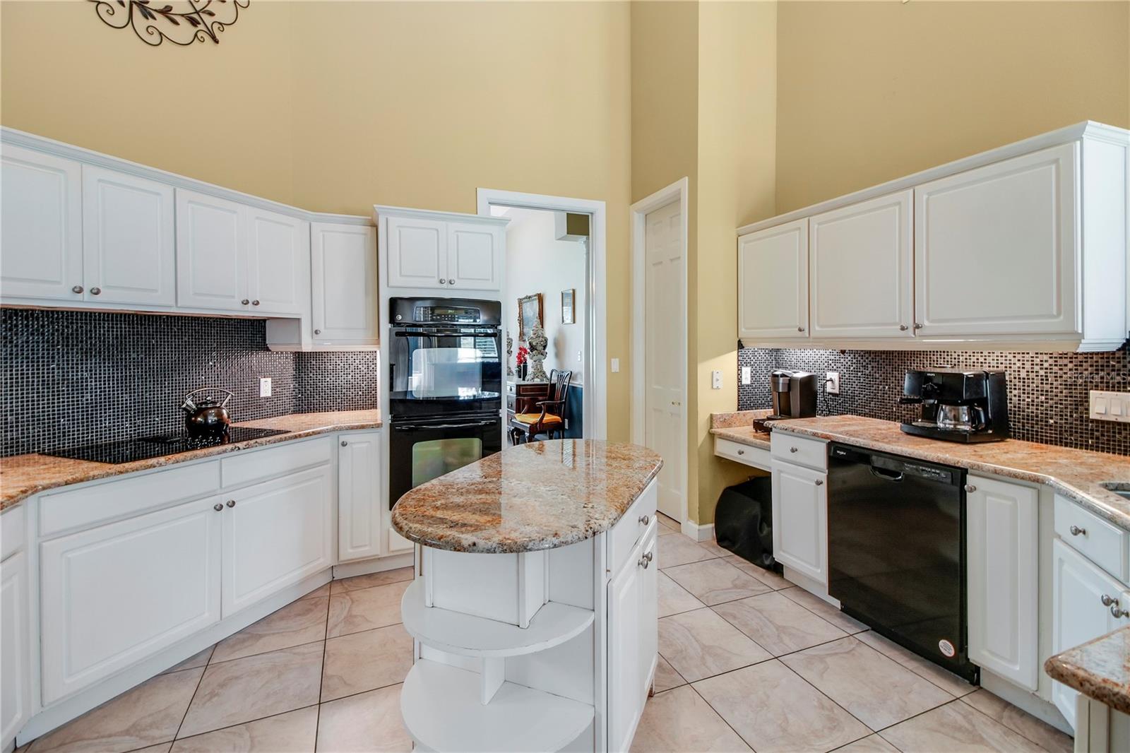 MOUNT DORA COUNTRY CLUB MOUNT DORA UNIT 02 - Residential