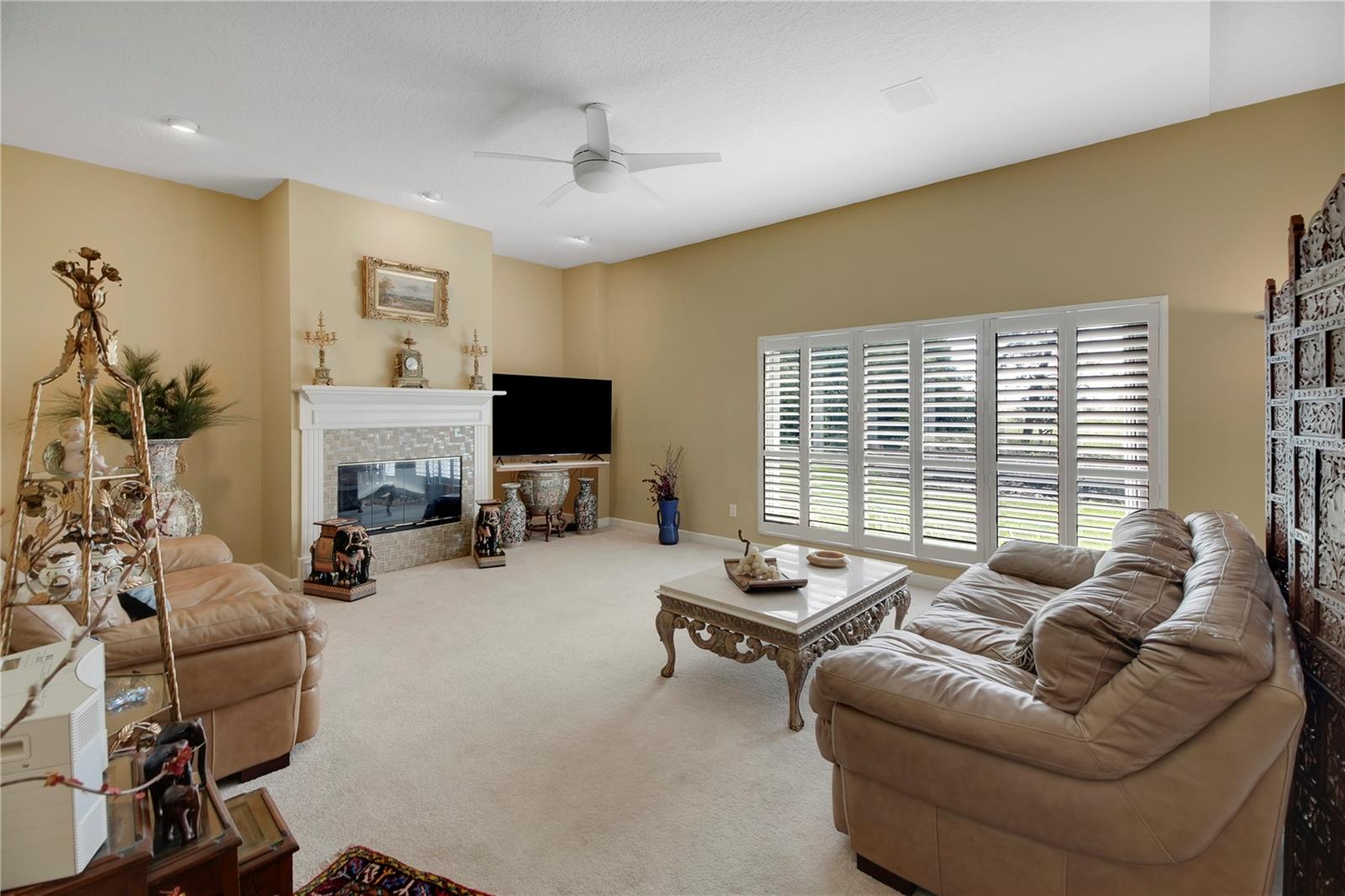 MOUNT DORA COUNTRY CLUB MOUNT DORA UNIT 02 - Residential