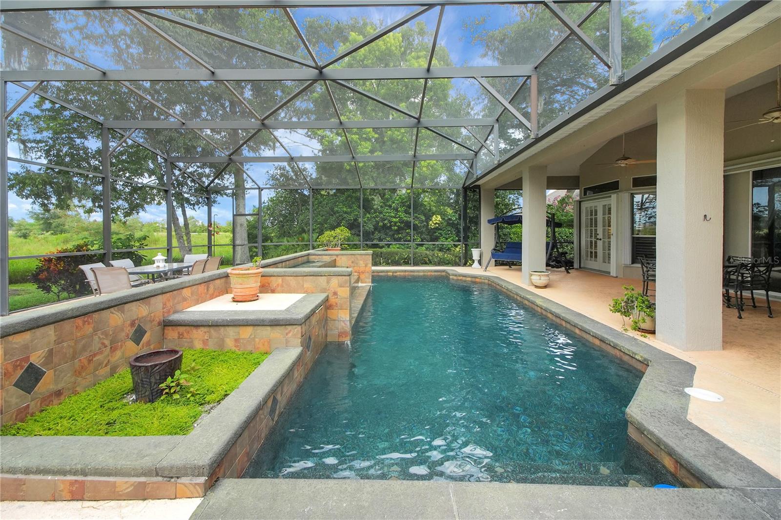 MOUNT DORA COUNTRY CLUB MOUNT DORA UNIT 02 - Residential