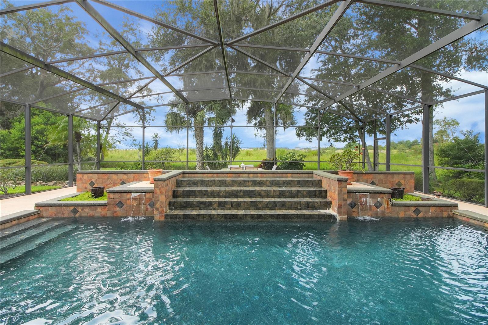 MOUNT DORA COUNTRY CLUB MOUNT DORA UNIT 02 - Residential