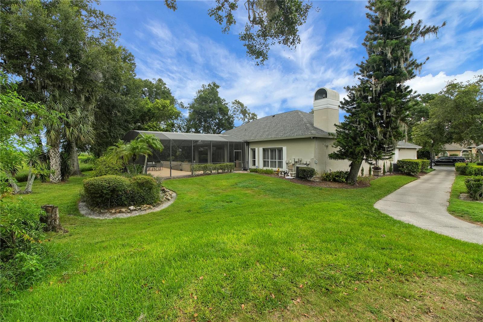 MOUNT DORA COUNTRY CLUB MOUNT DORA UNIT 02 - Residential