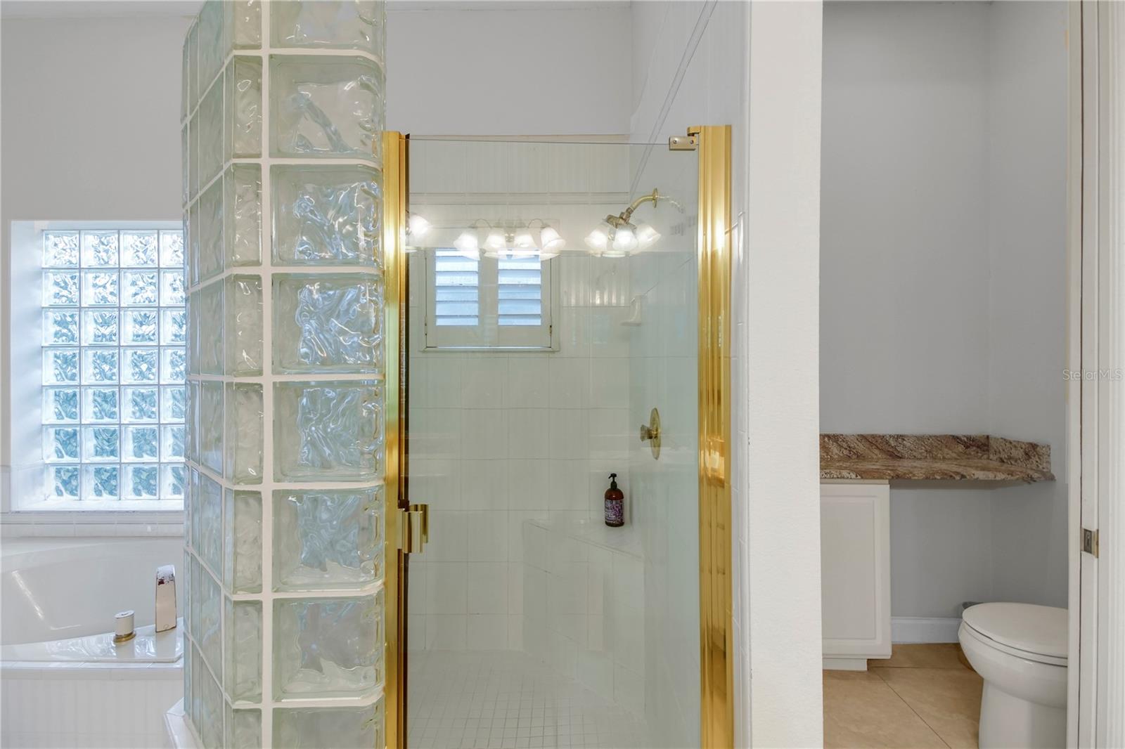 MOUNT DORA COUNTRY CLUB MOUNT DORA UNIT 02 - Residential