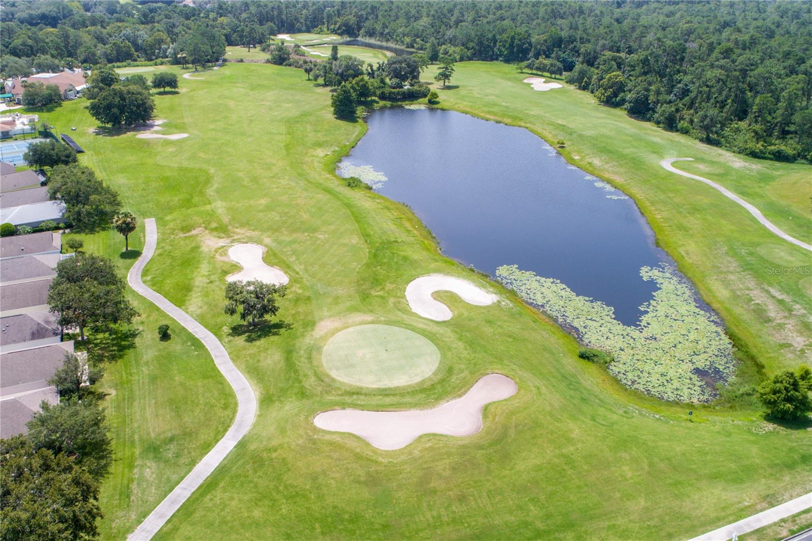 MOUNT DORA COUNTRY CLUB MOUNT DORA UNIT 02 - Residential
