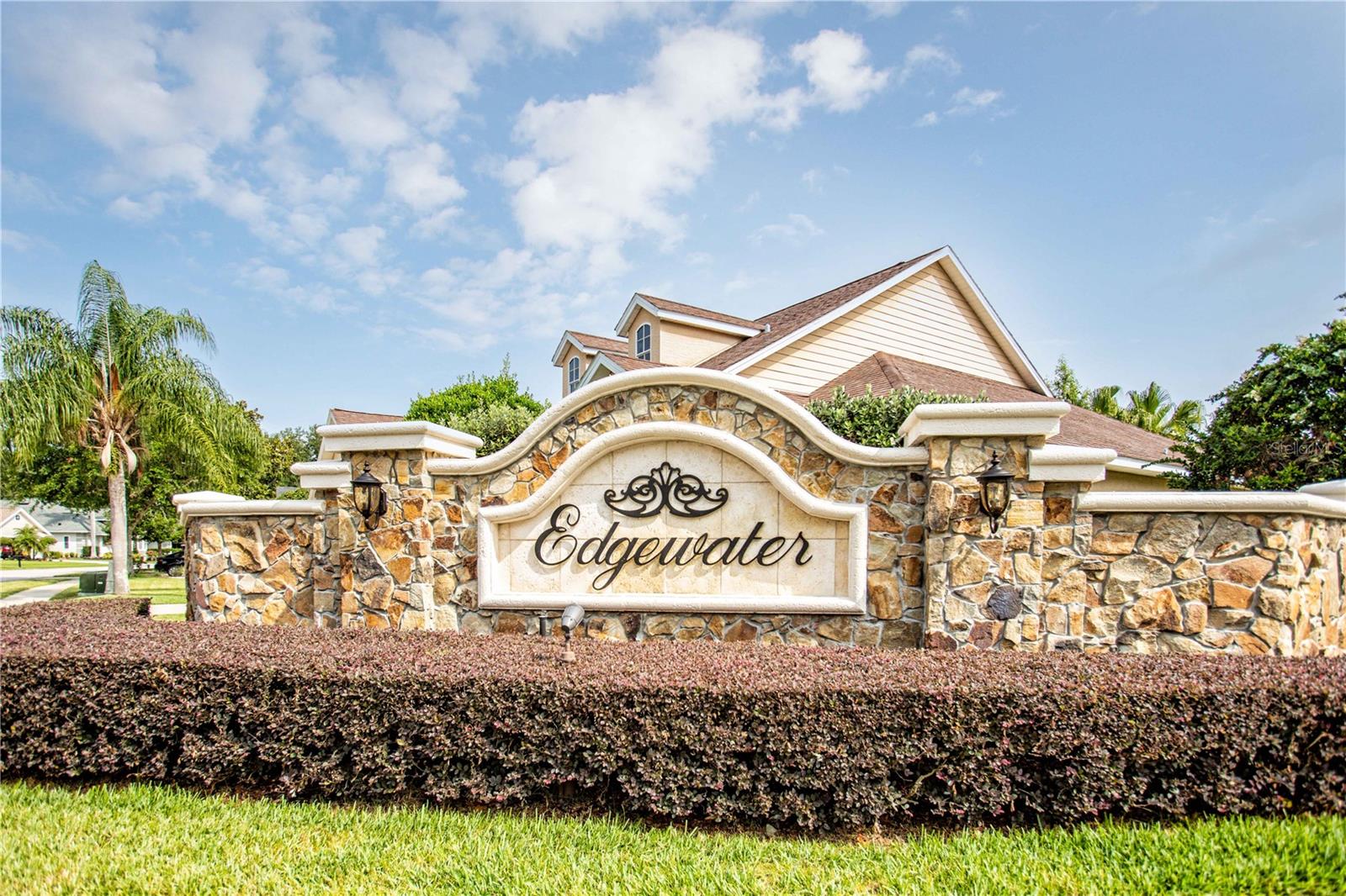 MOUNT DORA COUNTRY CLUB MOUNT DORA UNIT 02 - Residential