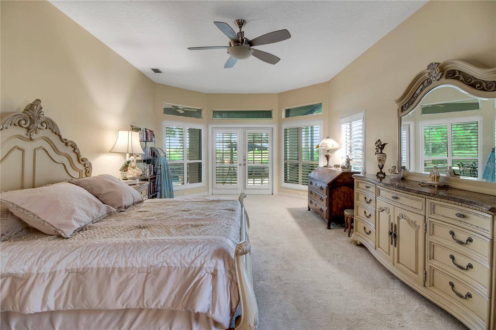 MOUNT DORA COUNTRY CLUB MOUNT DORA UNIT 02 - Residential