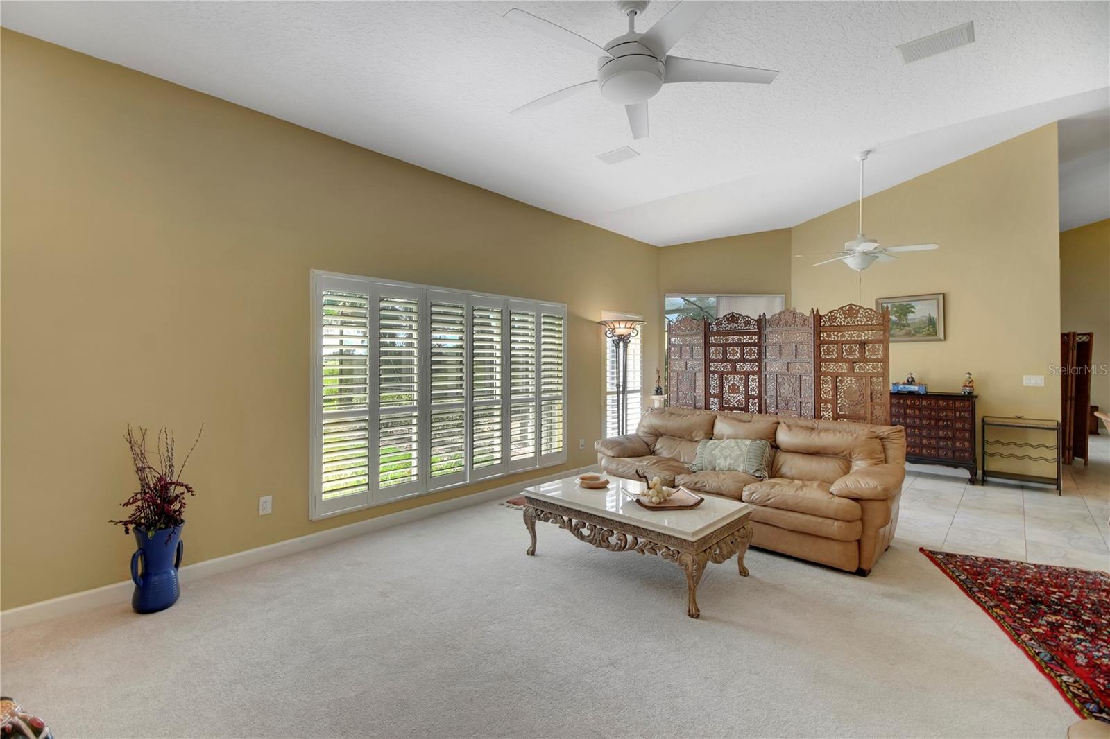 MOUNT DORA COUNTRY CLUB MOUNT DORA UNIT 02 - Residential