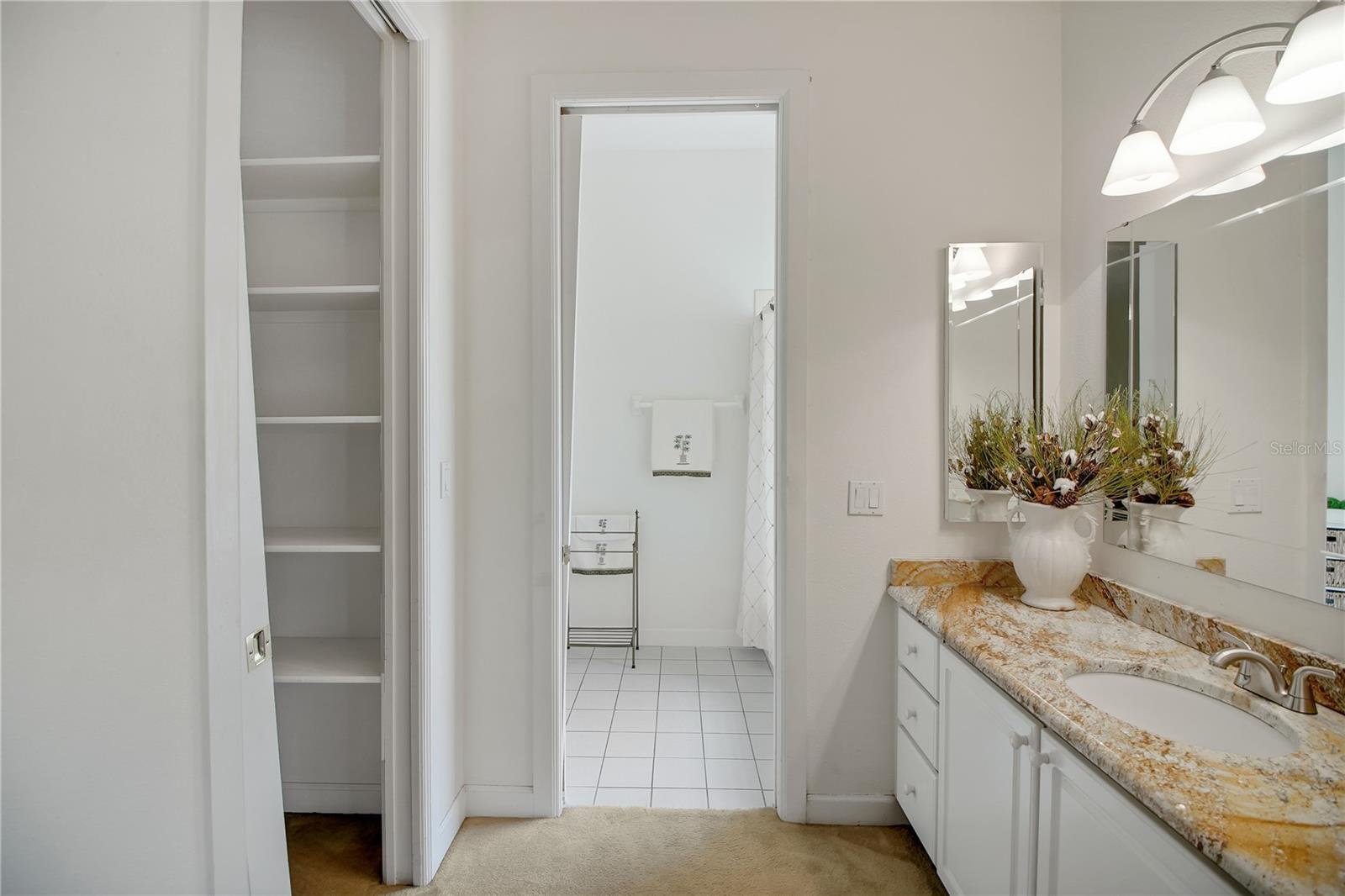 MOUNT DORA COUNTRY CLUB MOUNT DORA UNIT 02 - Residential