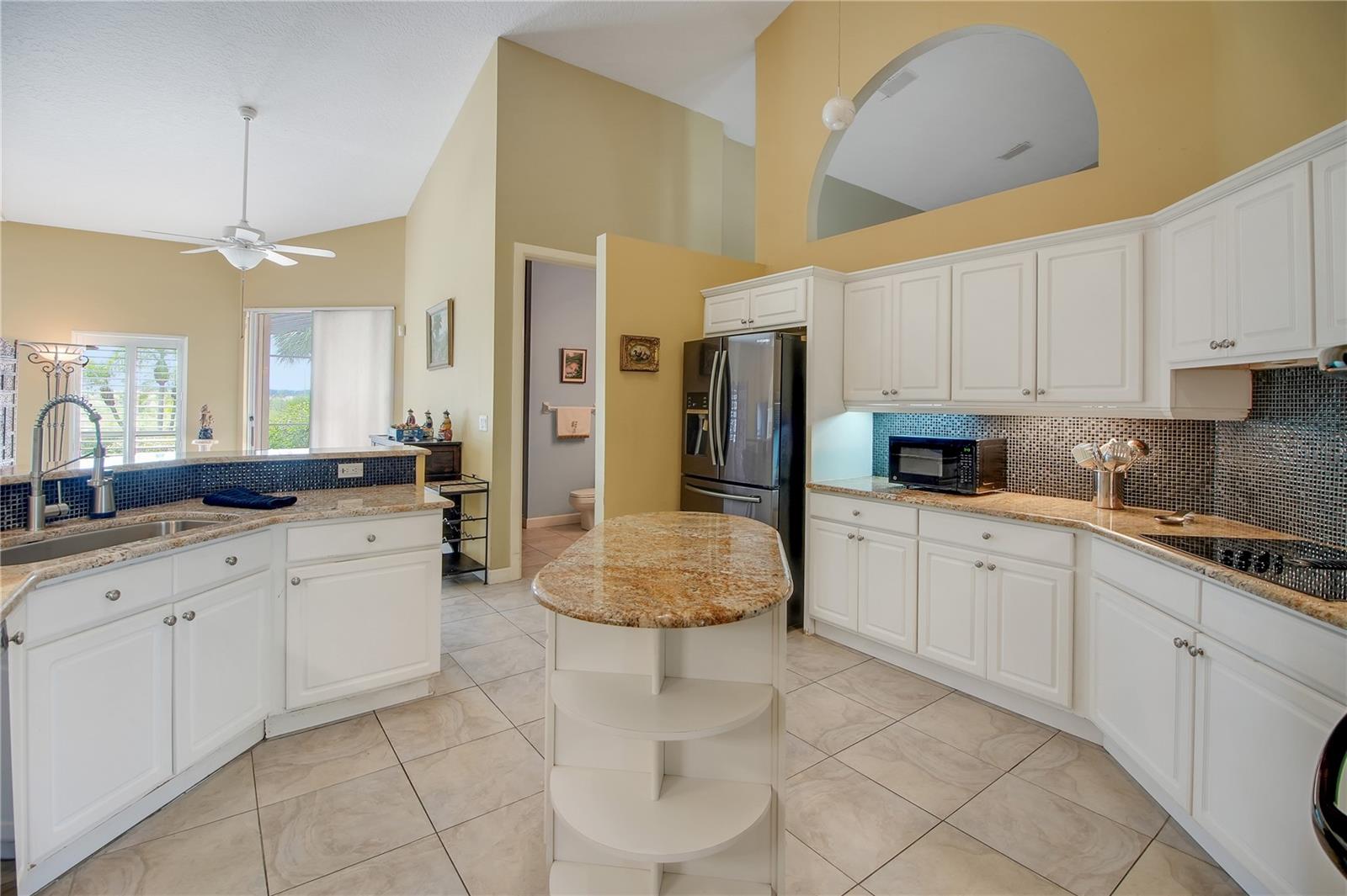 MOUNT DORA COUNTRY CLUB MOUNT DORA UNIT 02 - Residential