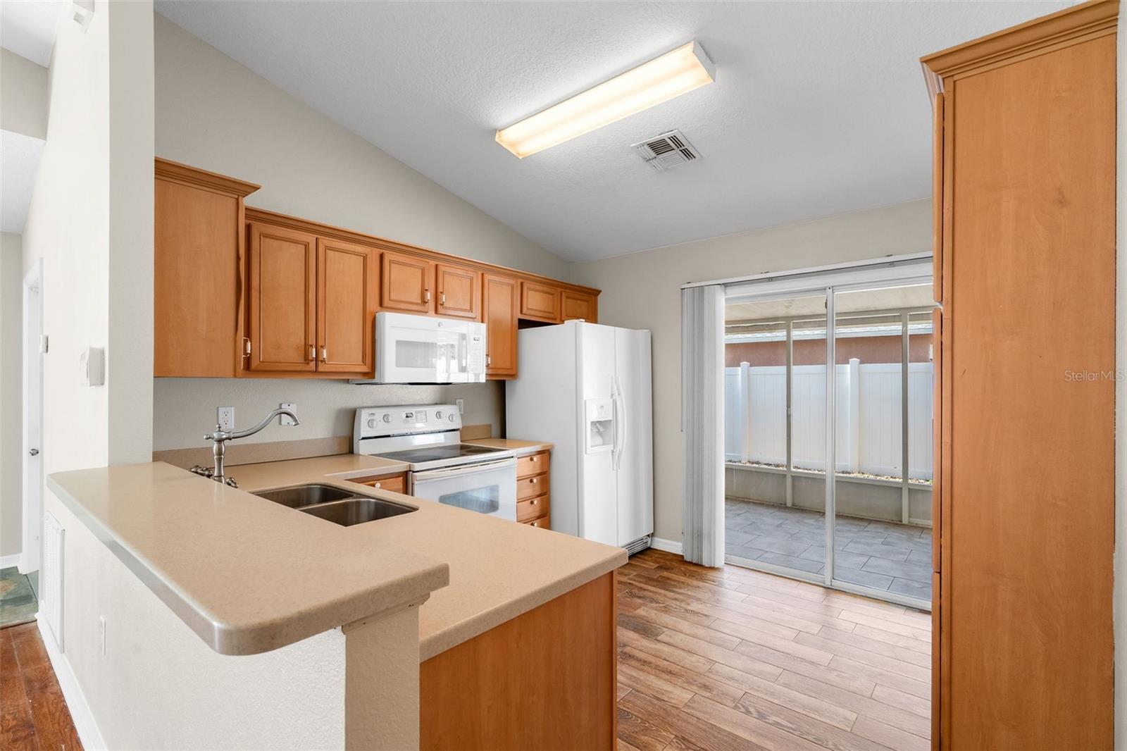 EAGLE RANCH SUB - Residential