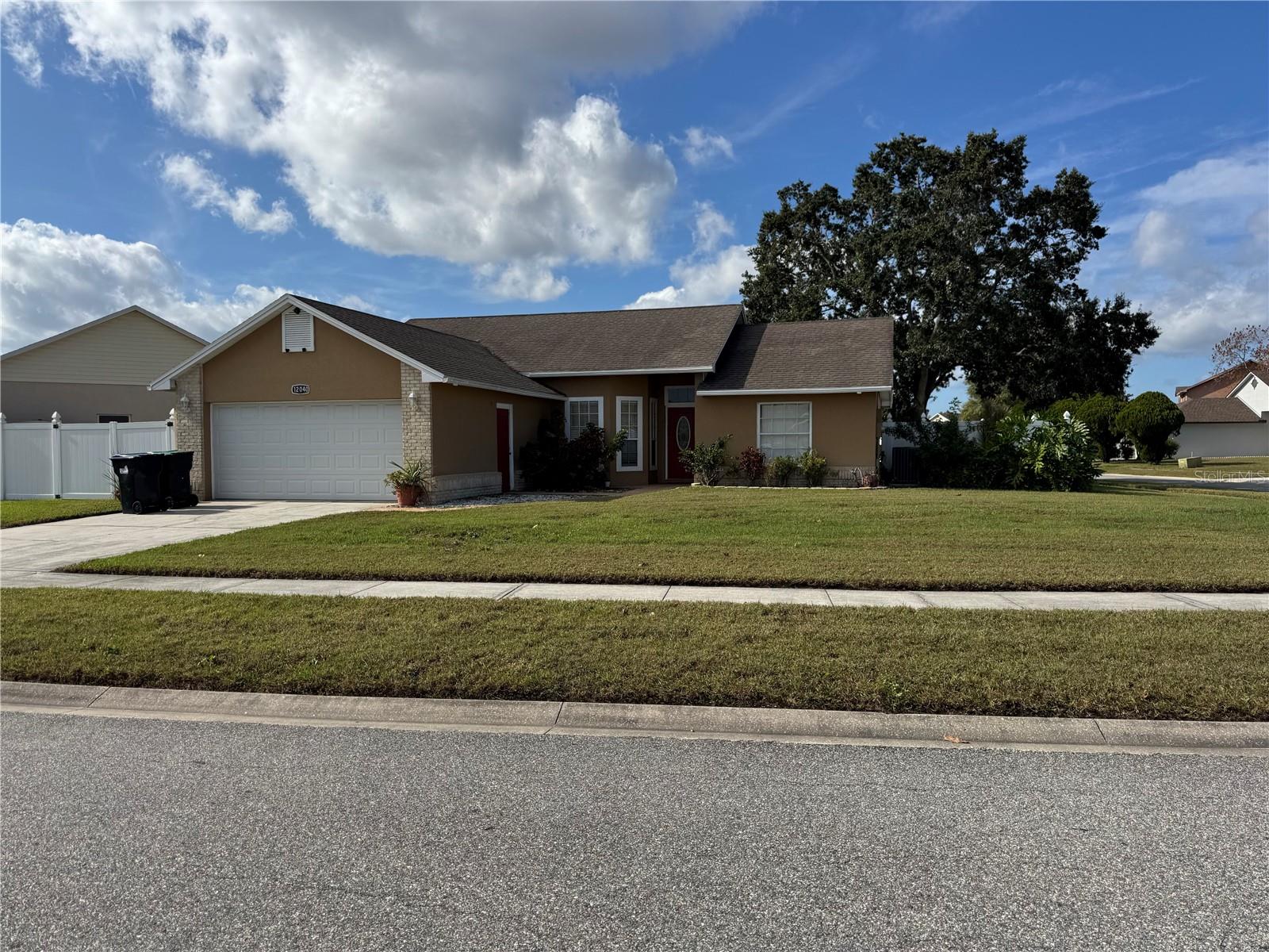 SOUTHCHASE - Residential